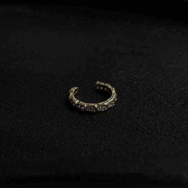 Paauksuotas EAR CUFF su cirkoniais